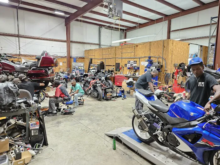 FLIP MY CYCLE Service Department 6