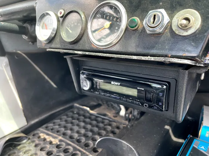 Rhudy's Car Audio Yadkin 5