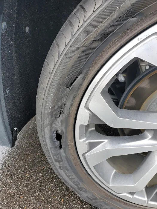 S&M Tires 1