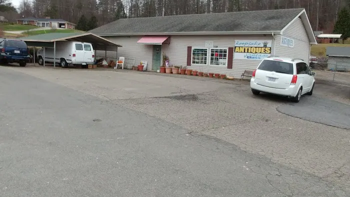 Woodlawn Tire and Alignment 1