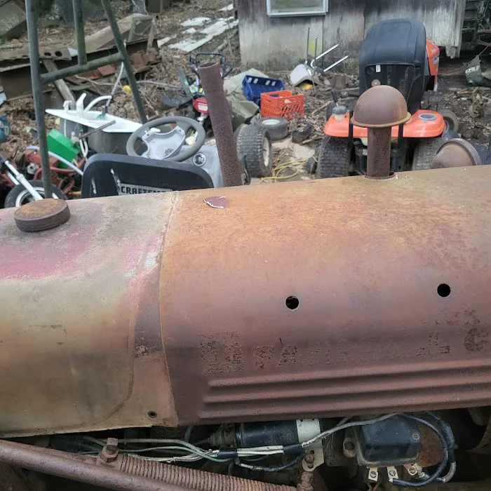 Brocks garage Tractor Repair 3