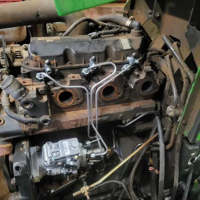 Brocks garage Tractor Repair 4