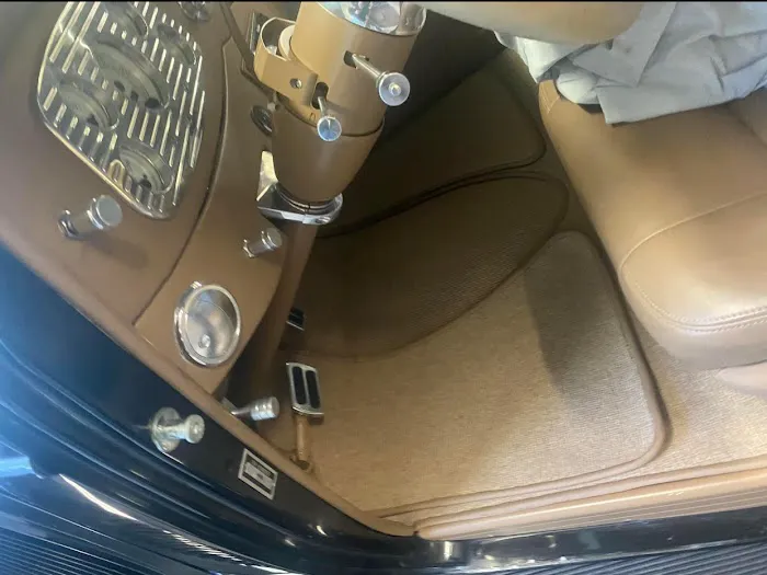 Unlimited upholstery 0