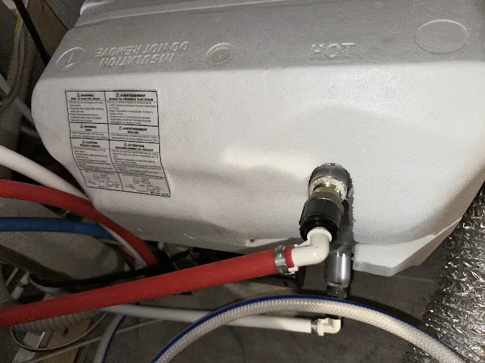 Universa RV Solutions - Mobile RV Repair & Maintenance 3