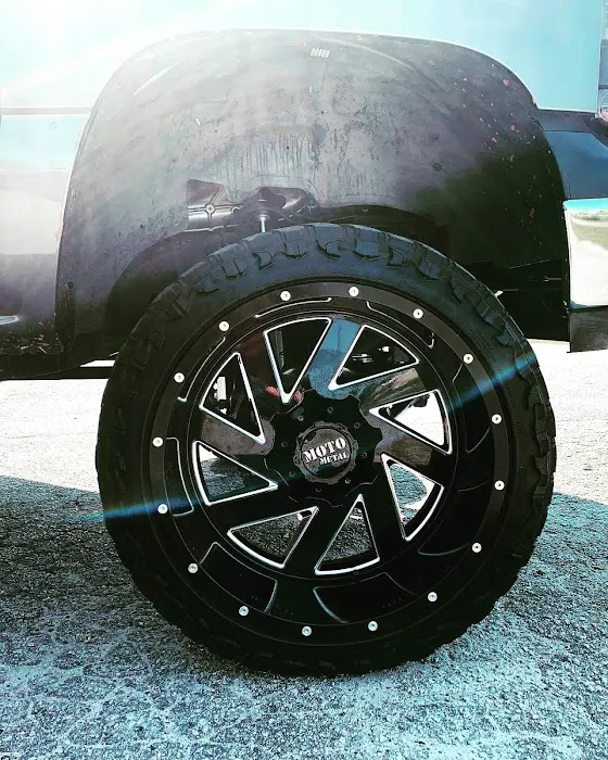 OEM-Leonard Buildings & Truck Accessories 9