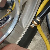 Strickland Brothers 10 Minute Oil Change and Inspection Station