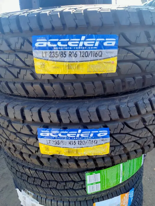 J&J Tire Shop 1