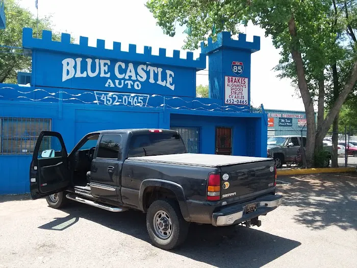Blue Castle Auto 6