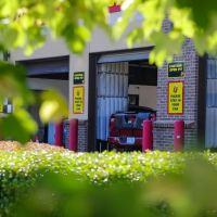 Take 5 Oil Change