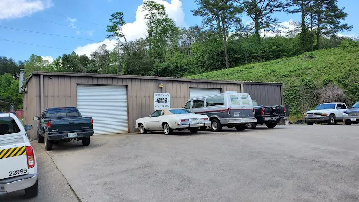 Johnsons Garage 0