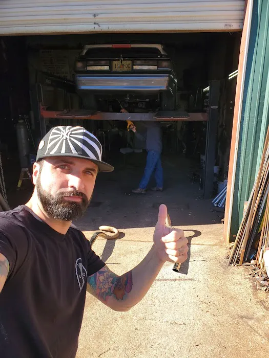 Bearden's Muffler & Sign Shop 1