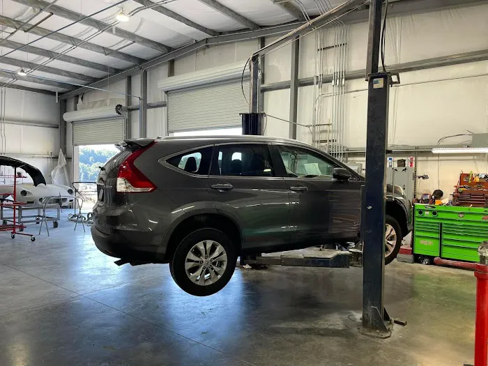 Rogersville Collision Center LLC New 9