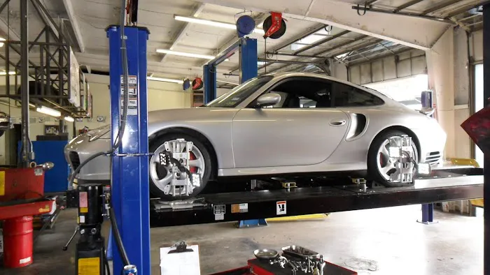 Compton Automotive 5