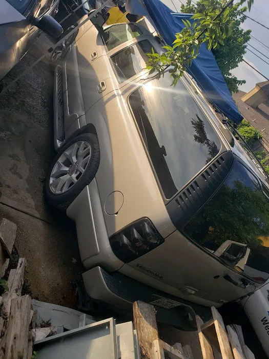 Sanchez Auto Service 8