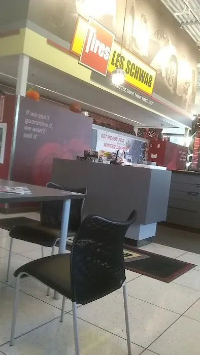 Les Schwab Tire Center 5