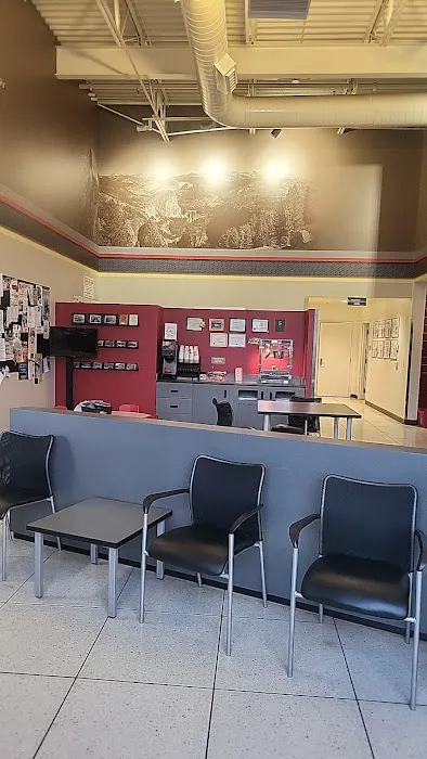 Les Schwab Tire Center 1