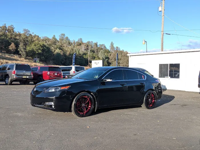 Divine Shine Tint and Detailing 8