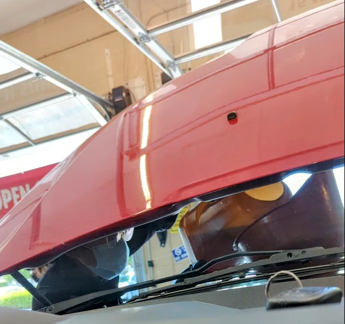 Valvoline Instant Oil Change 9