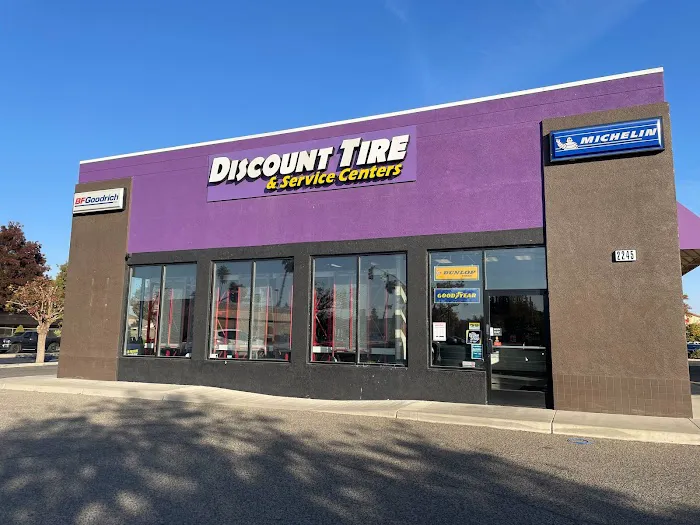 Discount TIre & Service Centers- Madera 3