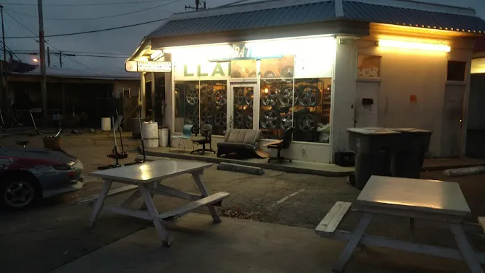 Solis Tire Services 0