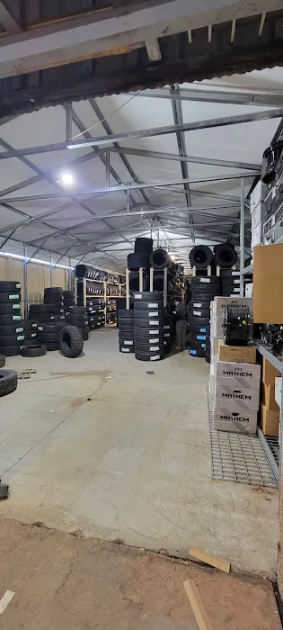 Six Star Madera Tire & Auto Service 8