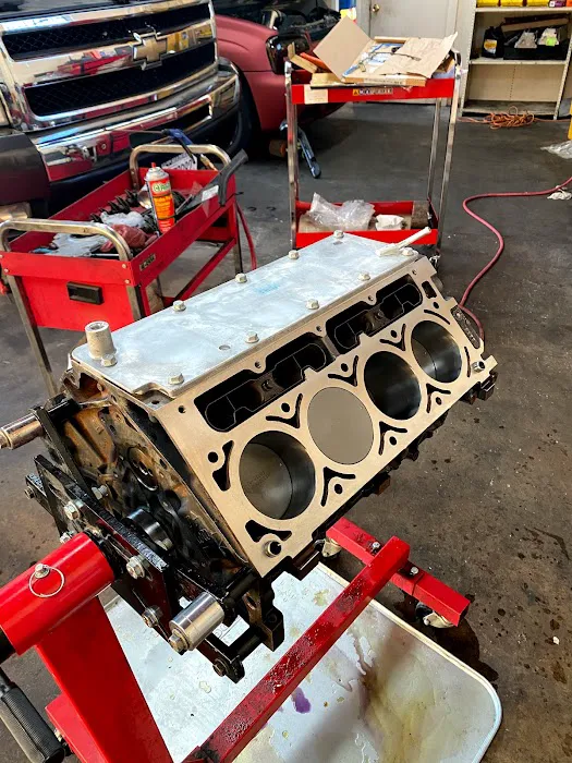 Ron's Diesel Repair Shop 9