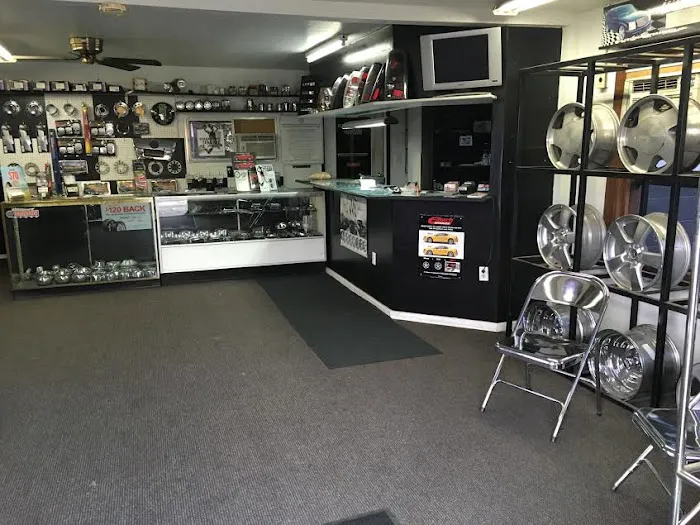 Camacho Tires 9