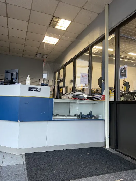 Monro Auto Service and Tire Centers 5