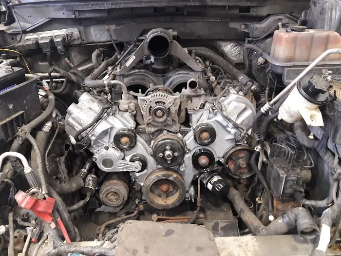 George Zeo Auto & Truck Repair 5
