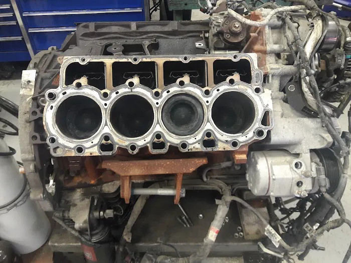 George Zeo Auto & Truck Repair 8