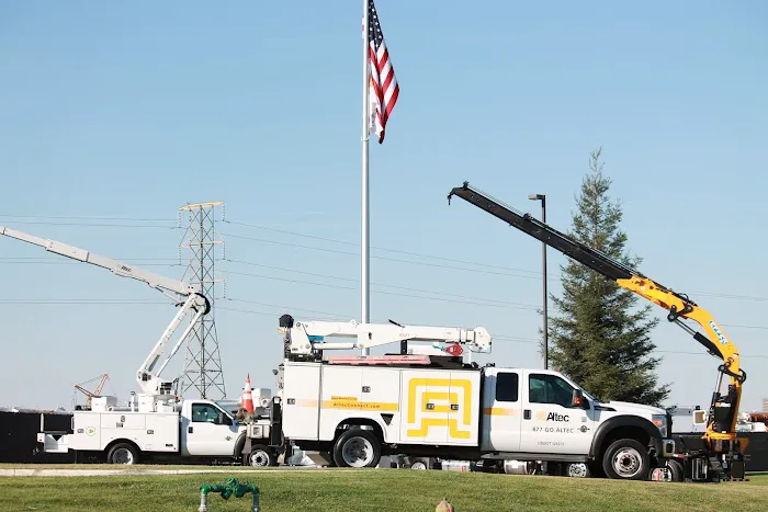 Altec Service Center 8