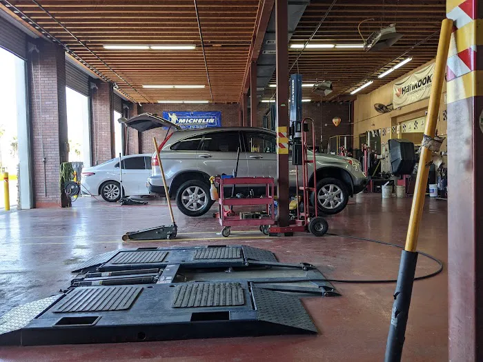 Dinuba Tire 9