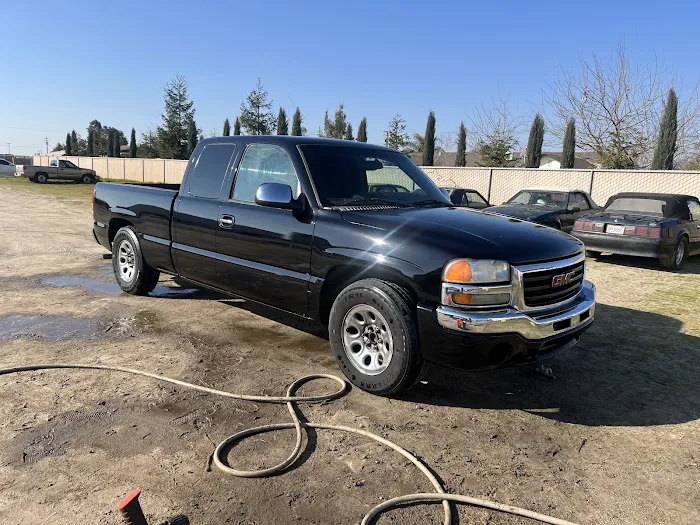 559 Street Customs 3