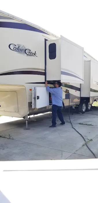 Dan's RV Mobile Service 7