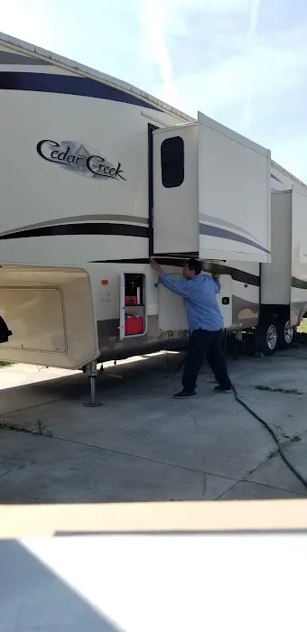 Dan's RV Mobile Service 2