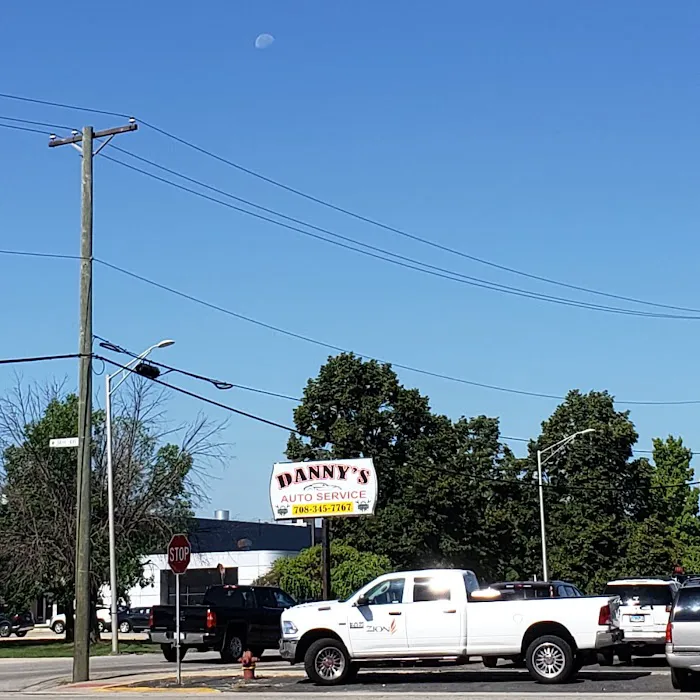 Danny's Auto Services & Truck Repair 4