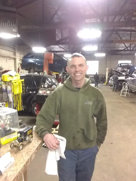 Danny's Auto Services & Truck Repair 2