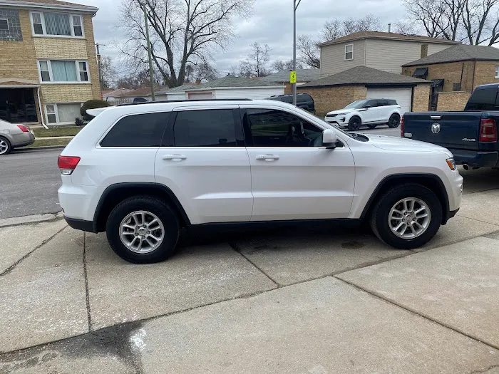 Turi's Auto Body Inc 5