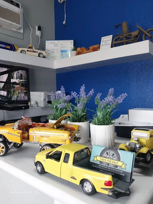 Pablo's Auto Repair 4