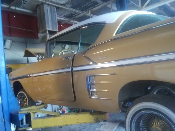 Pablo's Auto Repair 0