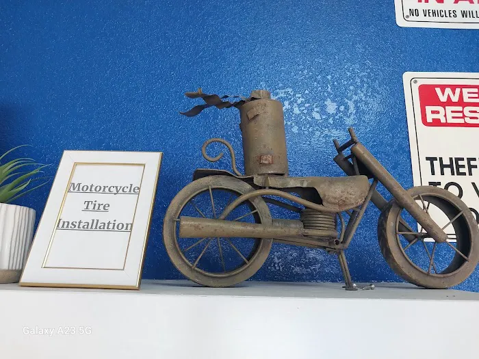 Pablo's Auto Repair 1