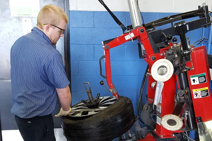 Honda of Middleburg Heights Service Center 7