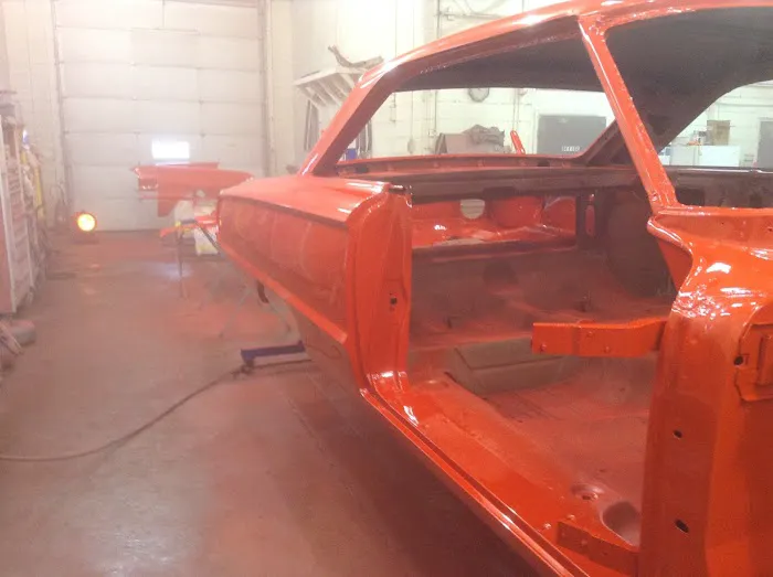 Ken's Body & Paint Shop 1