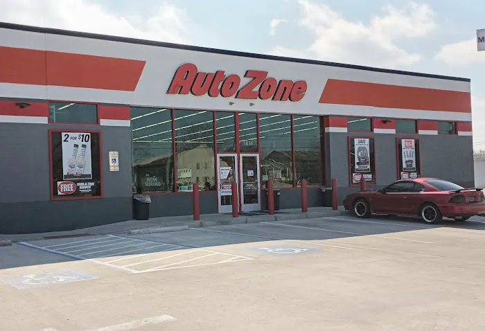 AutoZone Auto Parts 1
