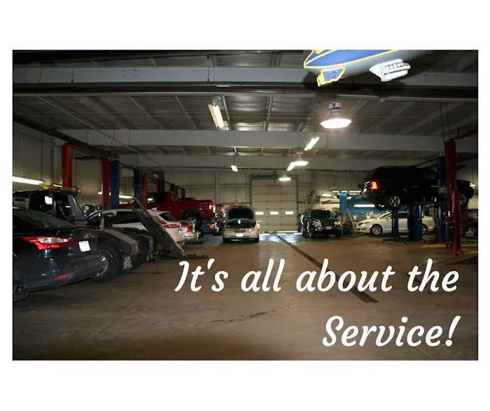 Advantage Ford Fremont Service and Parts Center 3