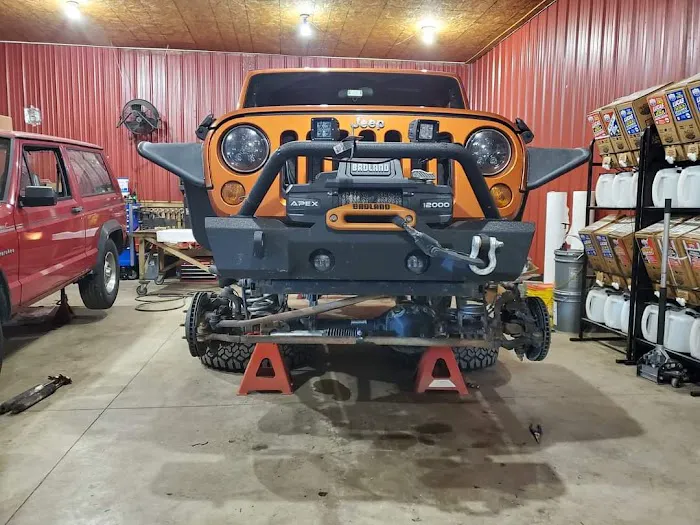 Forrest's Garage 0