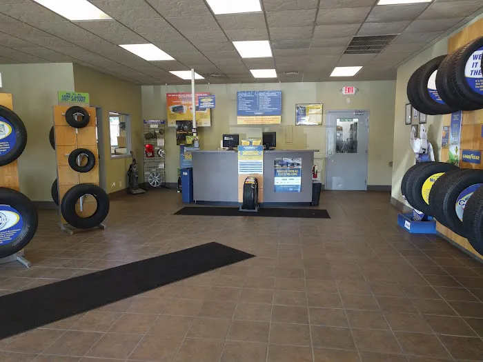 Conrad's Tire Express & Total Car Care 3