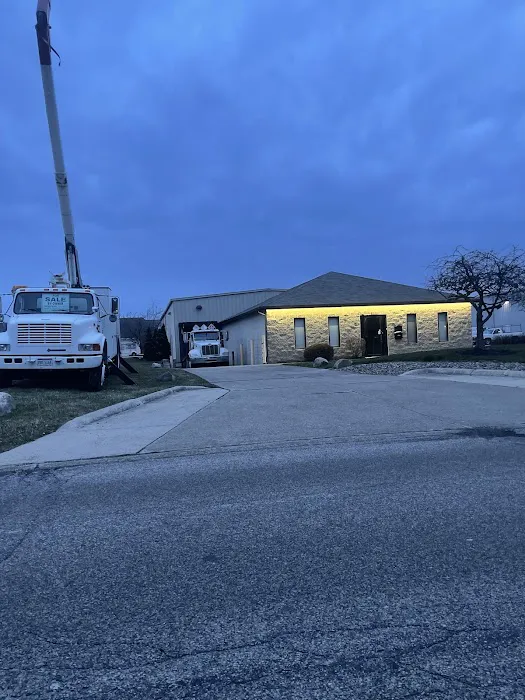 First Response Truck and Trailer Repair LLC 4