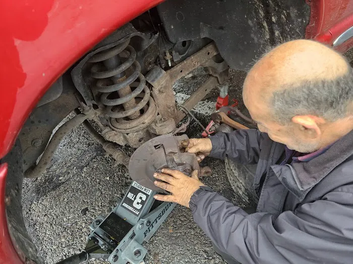 Mobile Mechanic auto & Trucks 5