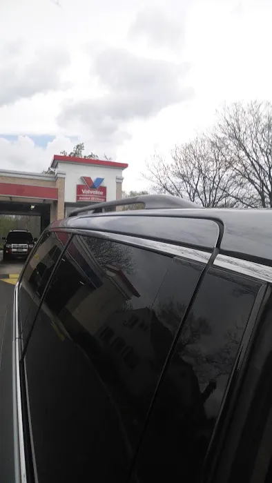 Valvoline Instant Oil Change 9